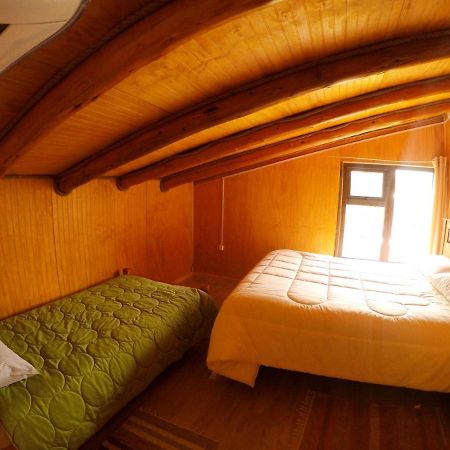 Hospedaje Y Agrocamping Relmucura Melipeuco Exterior photo